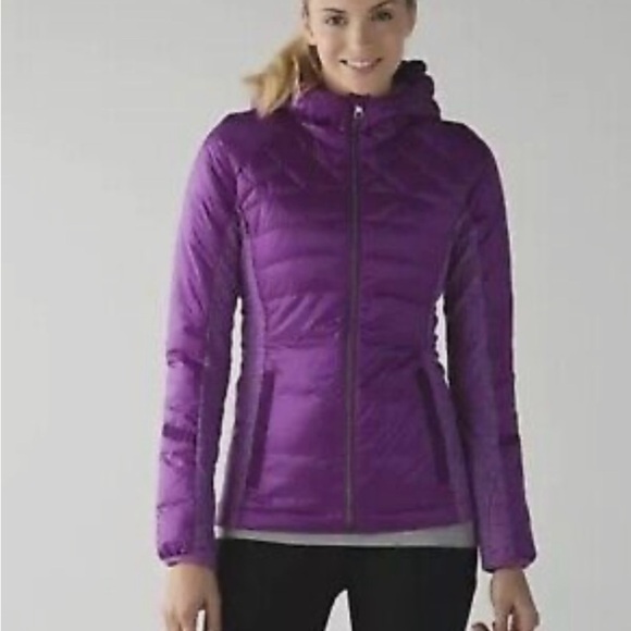 Lululemon woman’s puff jacket - Picture 3 of 15